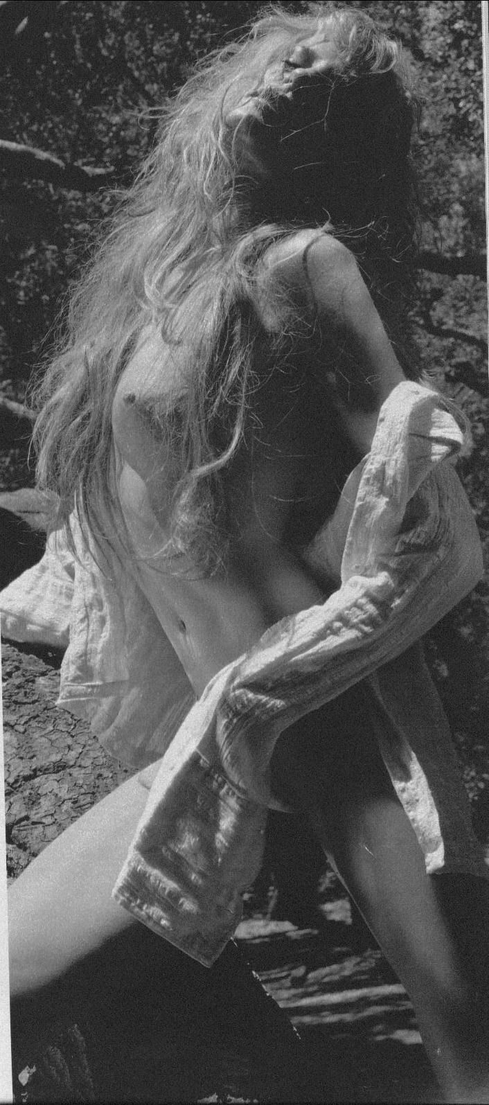 Дэрил Ханна в молодости ню