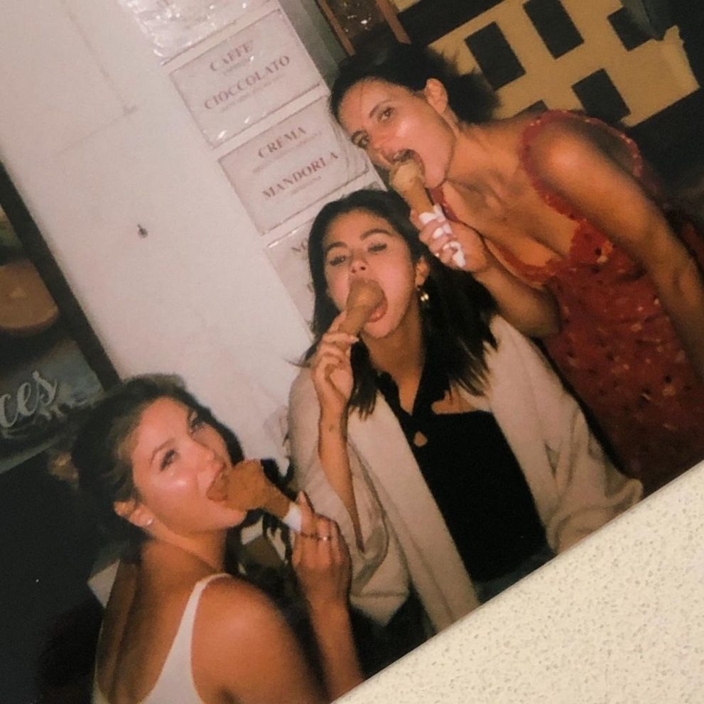 Подруга Селены Гомес слила