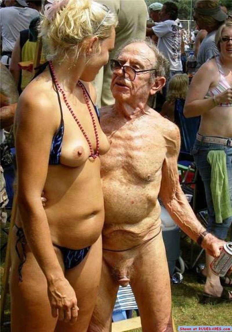 Старые мужики и девушки голенькие