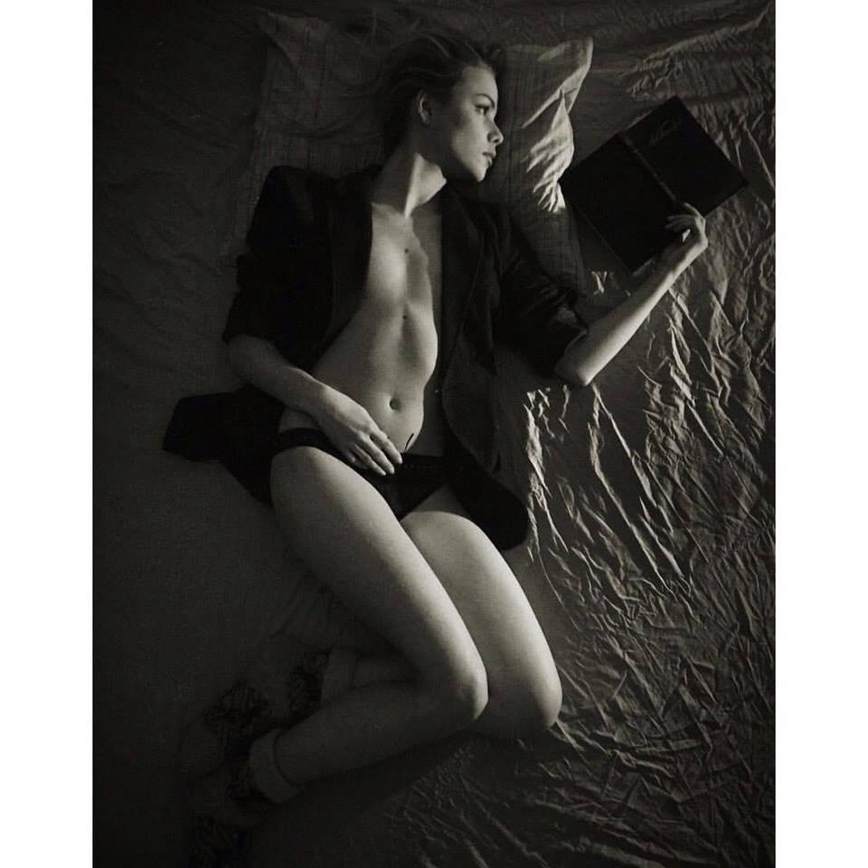 Анастасия Акатова эротические