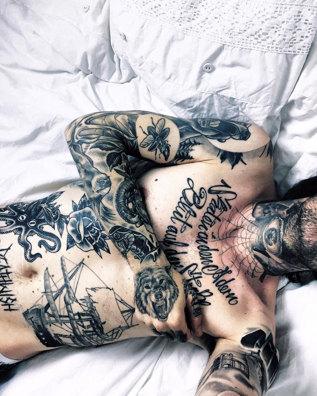 Тату на теле мужские