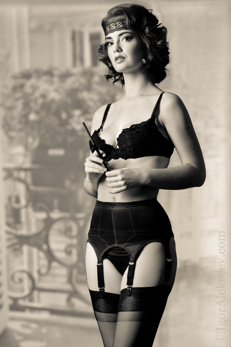 Маргарет Нолан в Нижнем белье