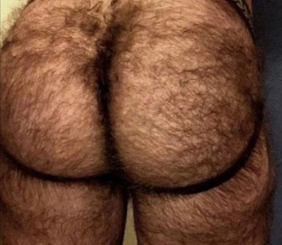 Волосатые мужские попы