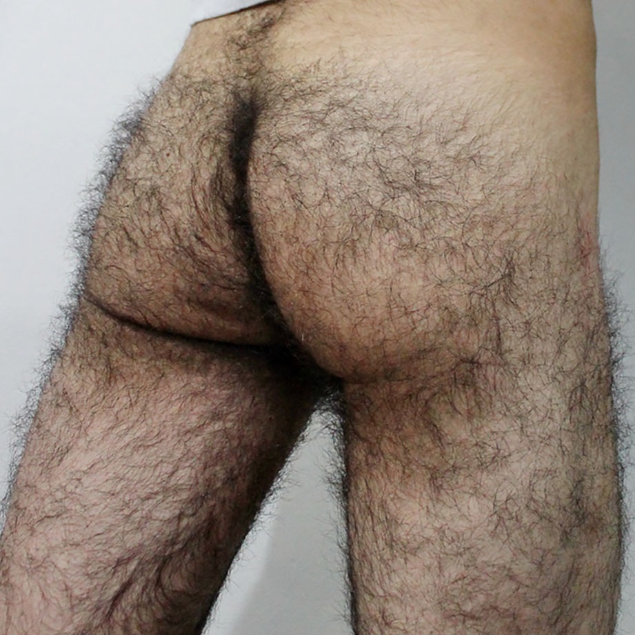 Волосатые задницы парней