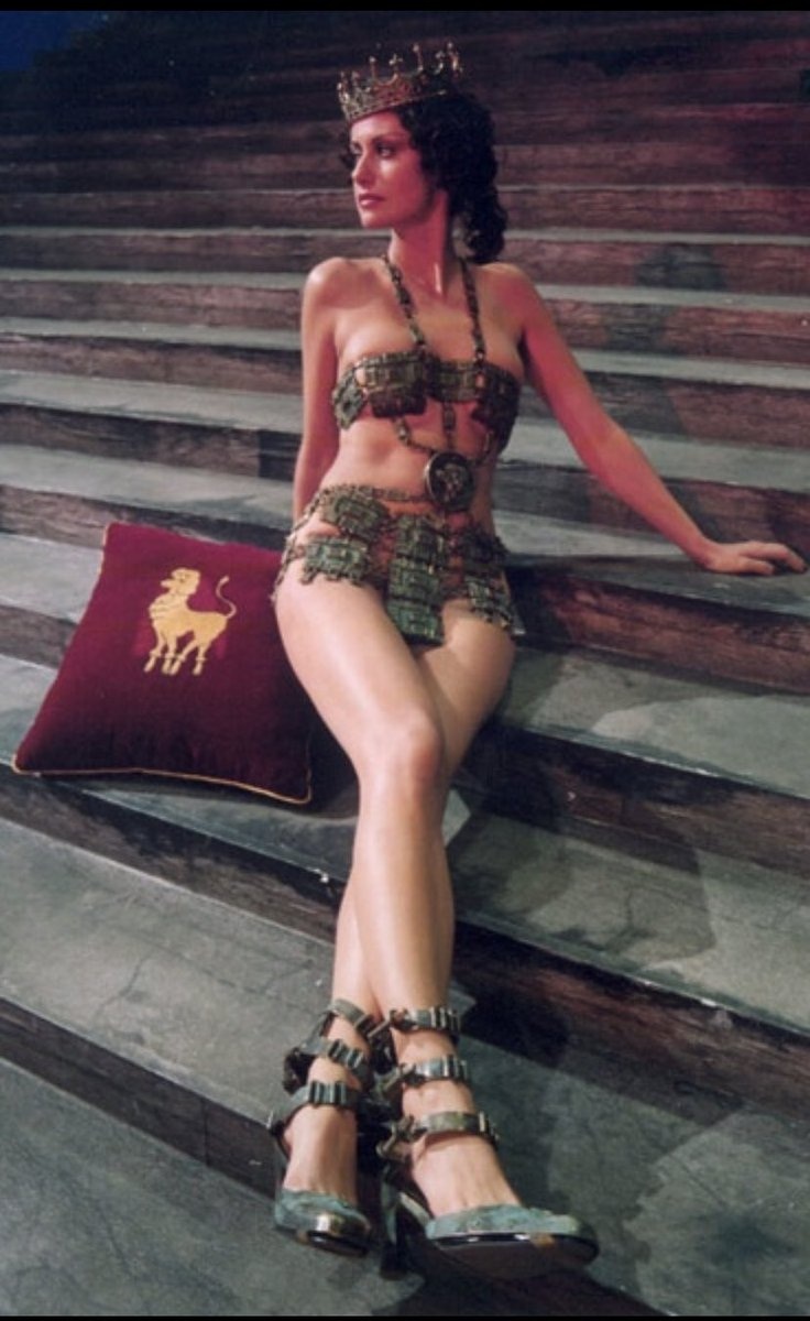 Страсть в постели gif