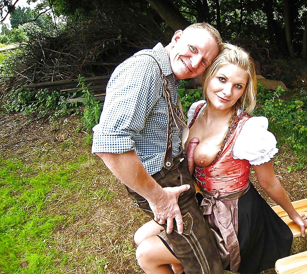 Голые немки в национальных костюмах