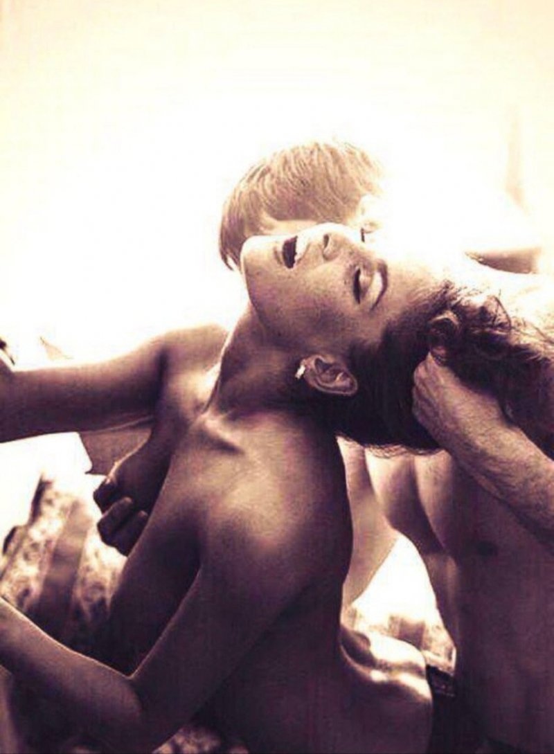 Любовь интимная близость