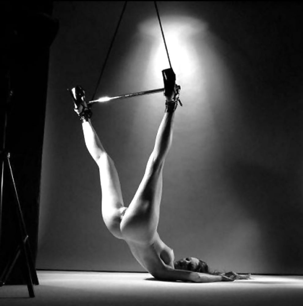 Ню фотосессия садо мазо