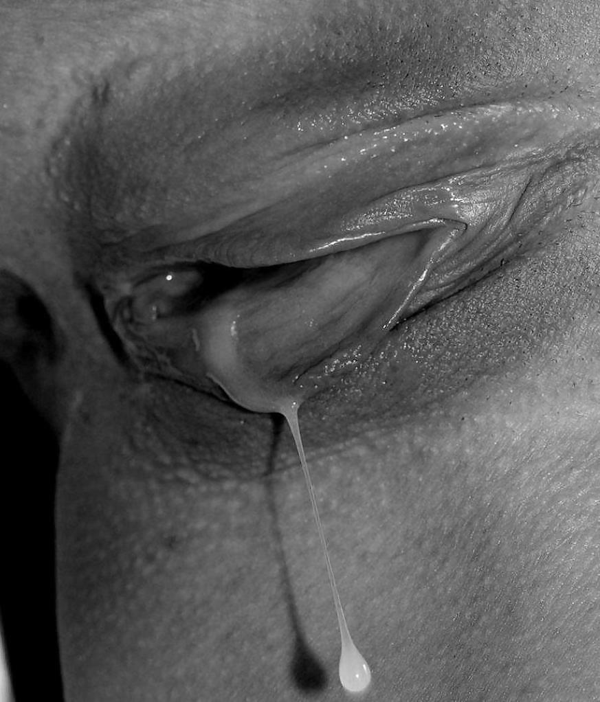 Девки текут от возбуждения