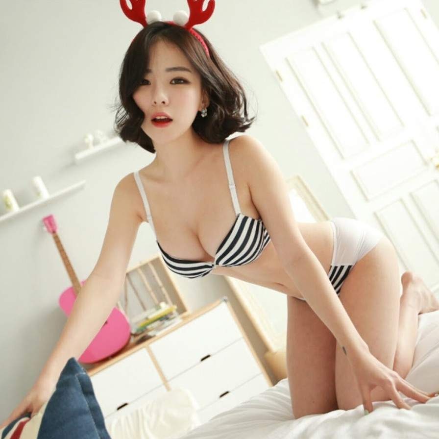 Han Hye Jin +18