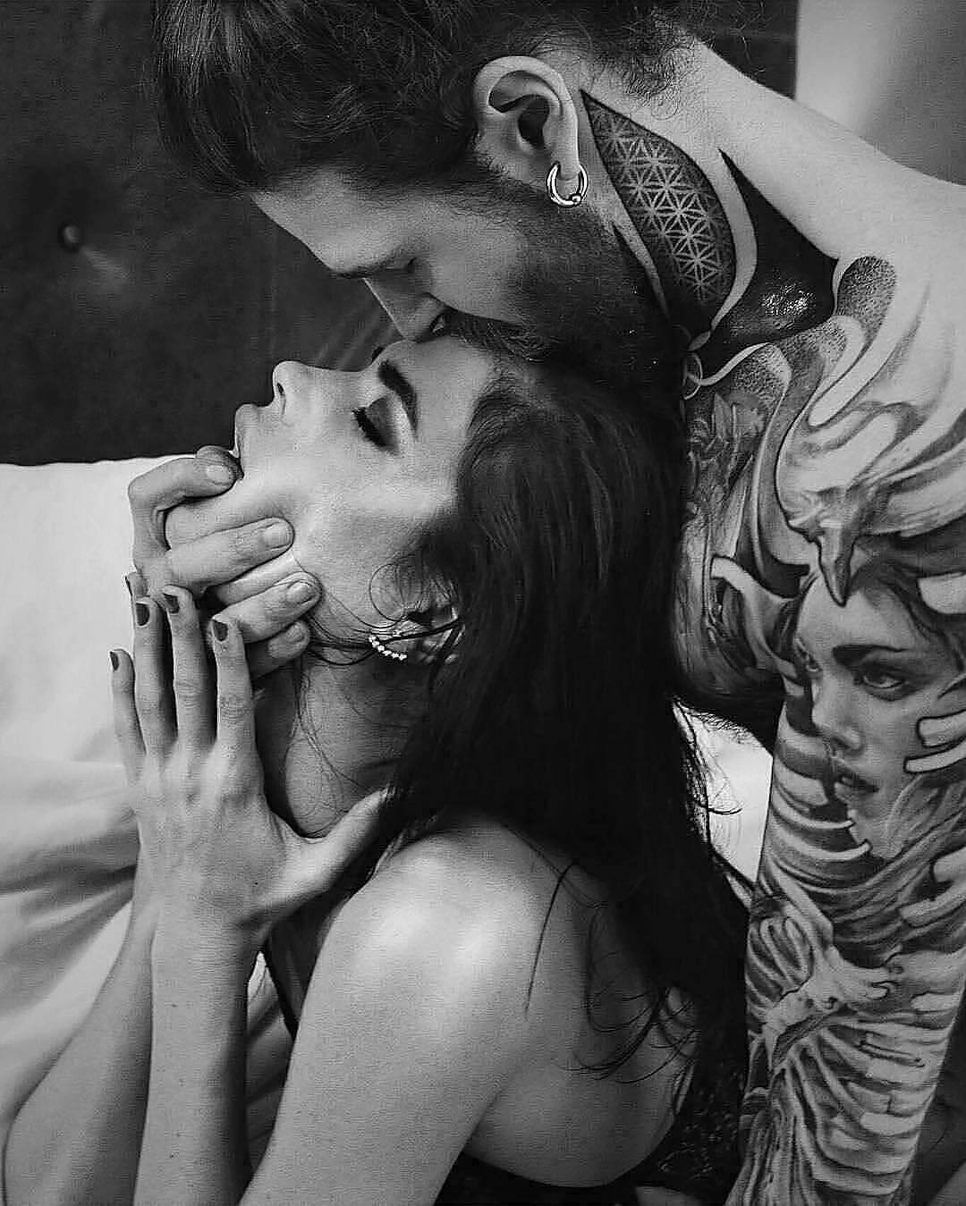 Романтические эротические