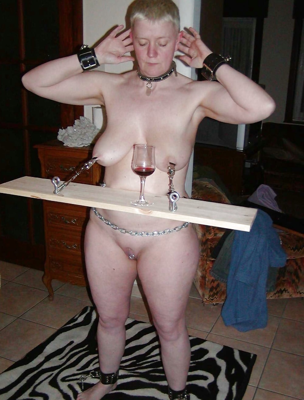 Голые зрелые бабы бдсм