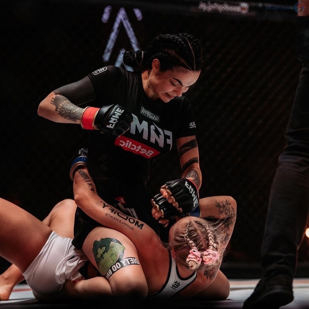 Голая Камила Кабелло 188+