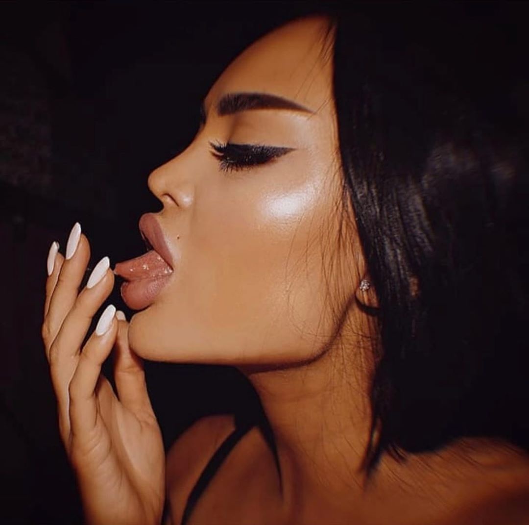 Nita Kuzmina топлесс