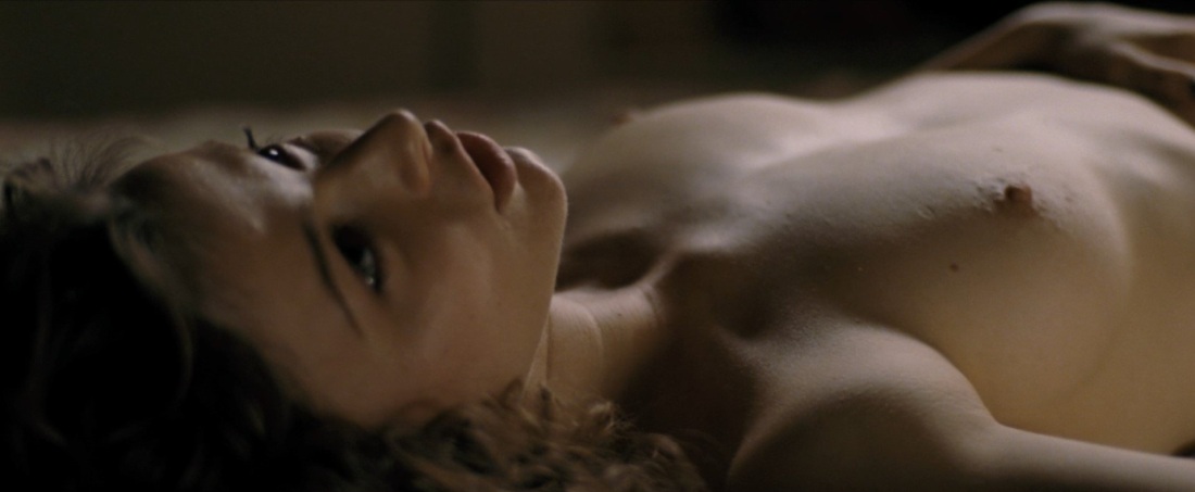 Бояна Новакович топлесс