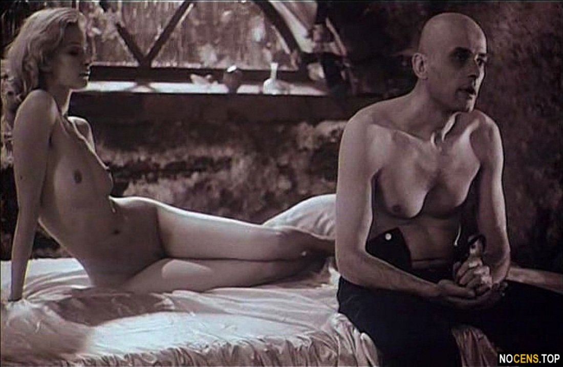 Александра Флоринская голая