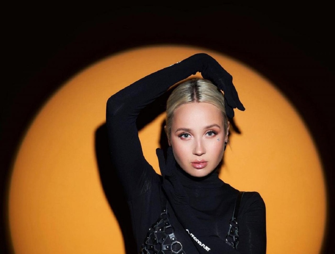 Клава Кока плейбой 2021