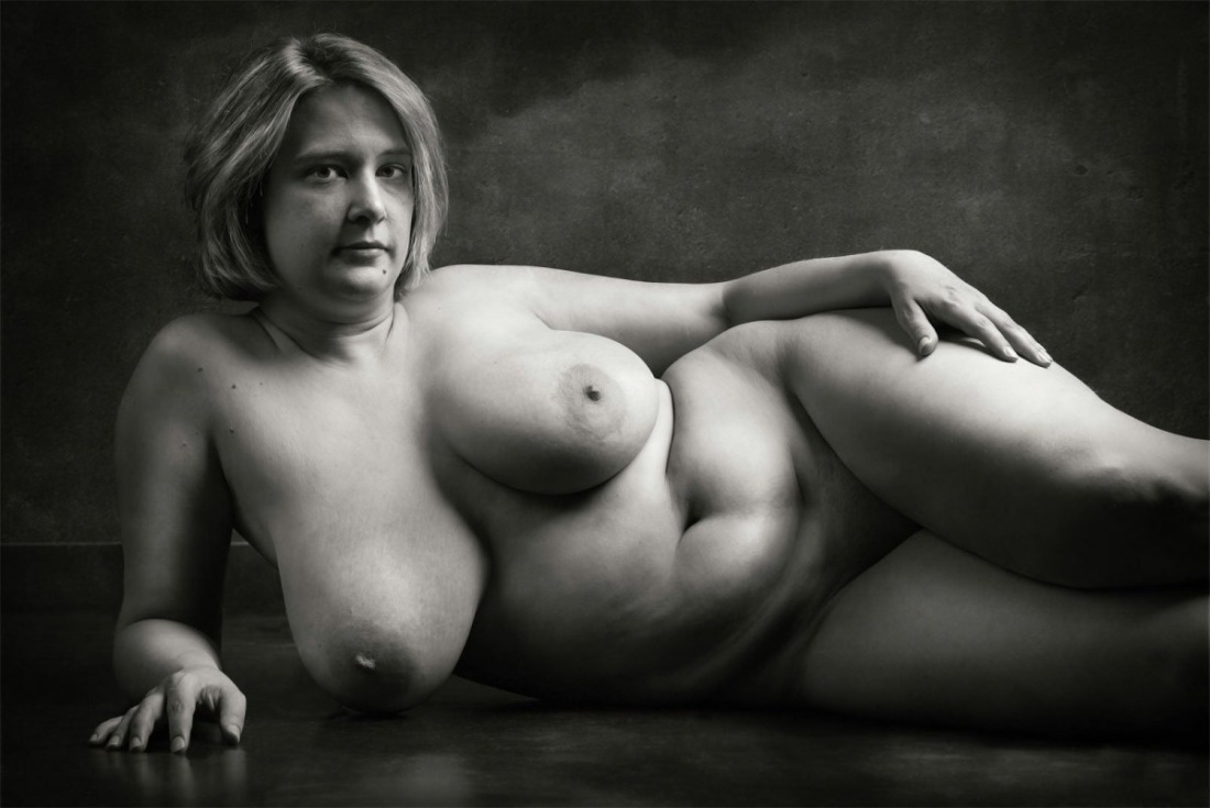 Алексис Фентон плюс сайз голая