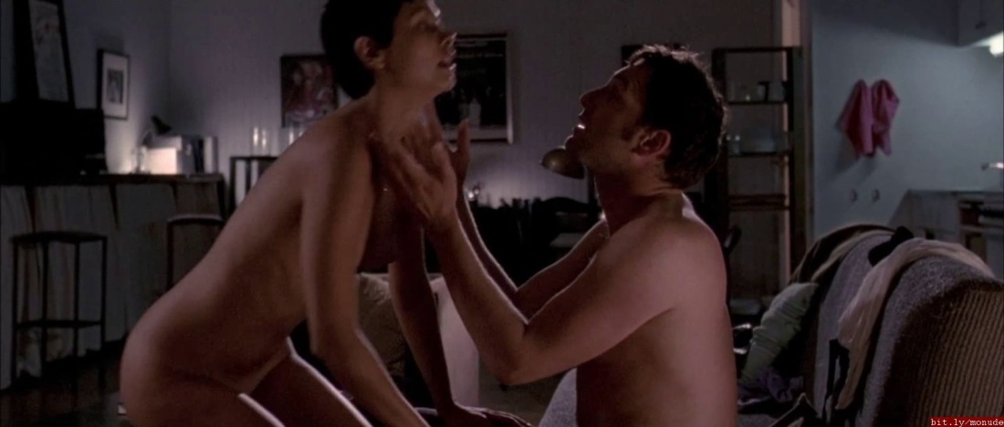 Морена Баккарин голая в сериале Родина