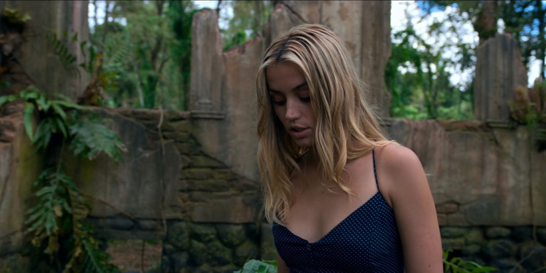 Анна де Армас и Александра Даддарио