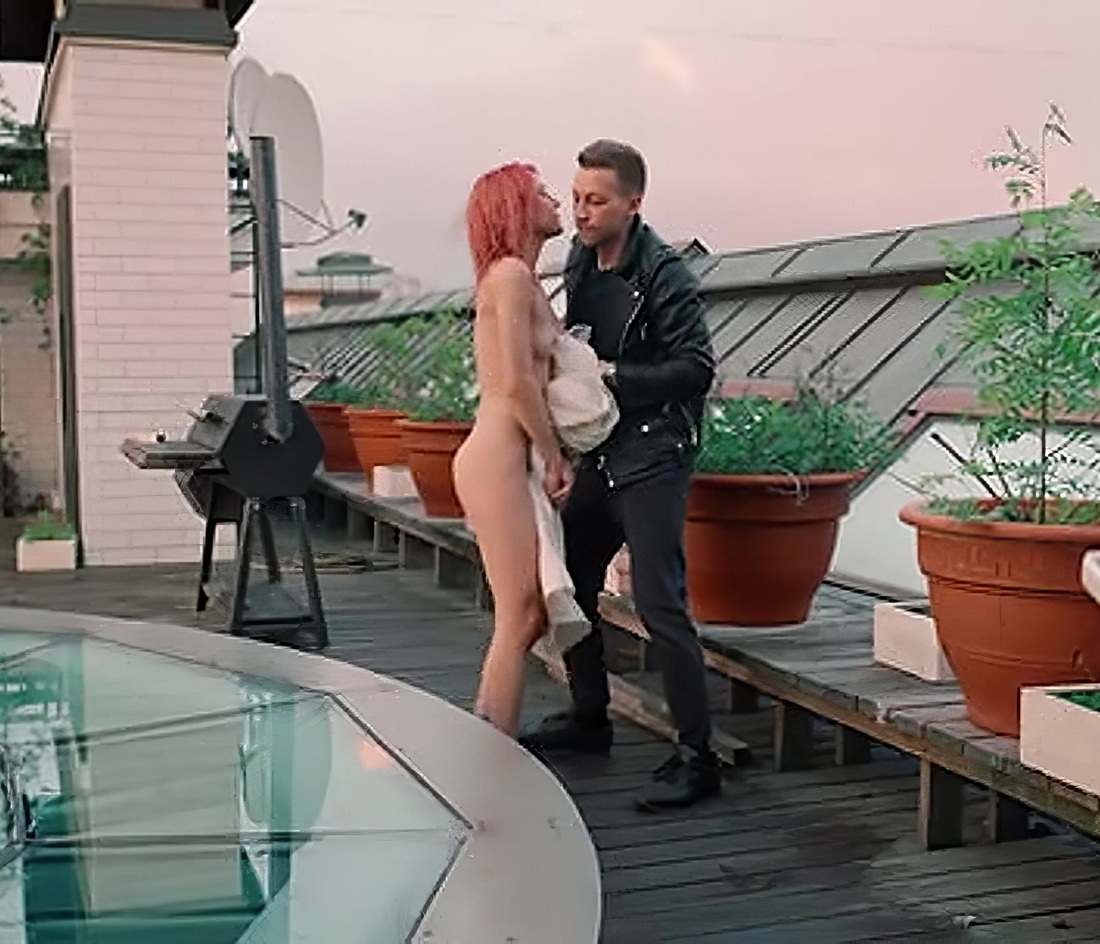 Алёна Михайлова актриса сиськи