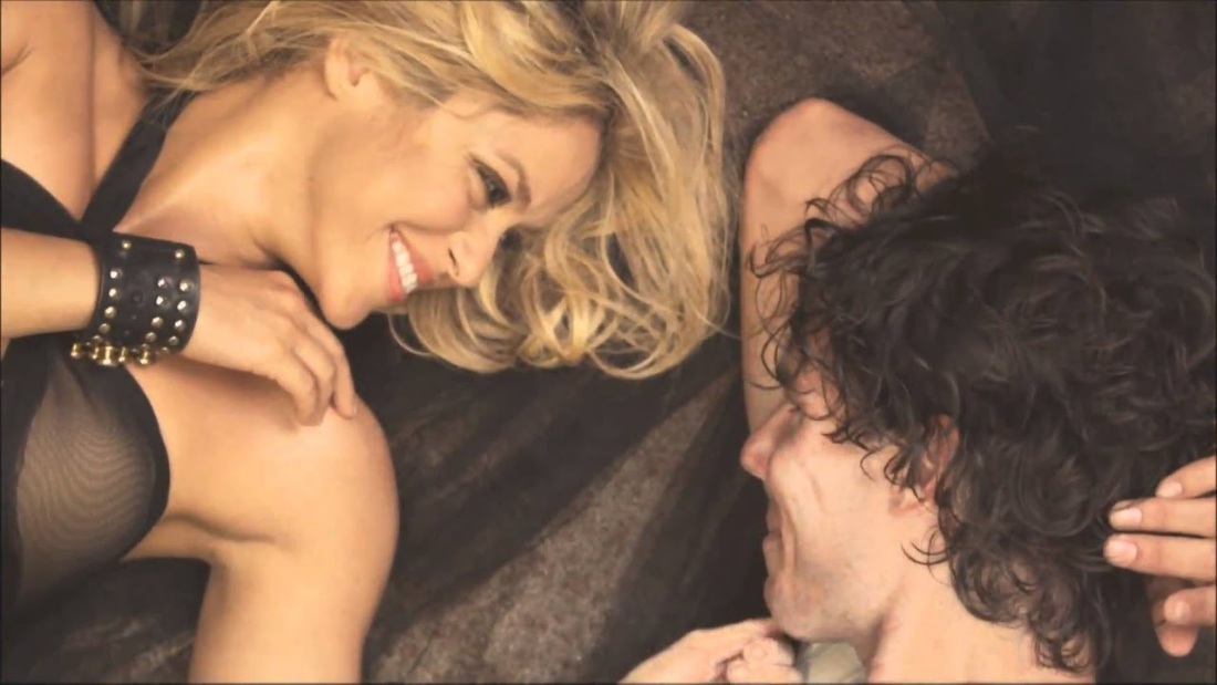 Шакира Rabiosa