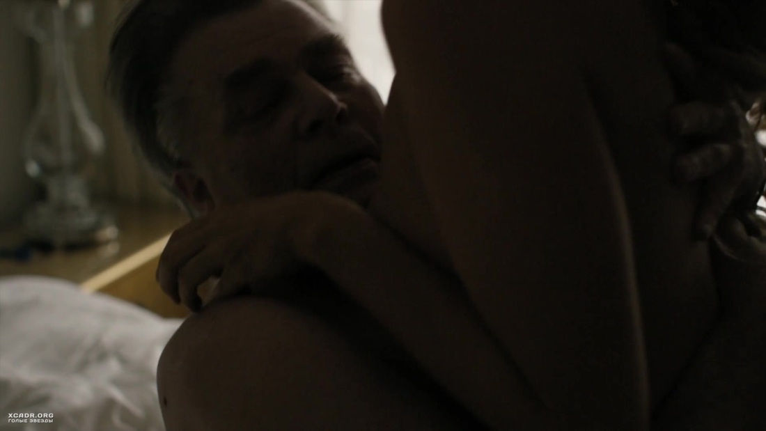 Райли Кио Riley Keough голаяcum