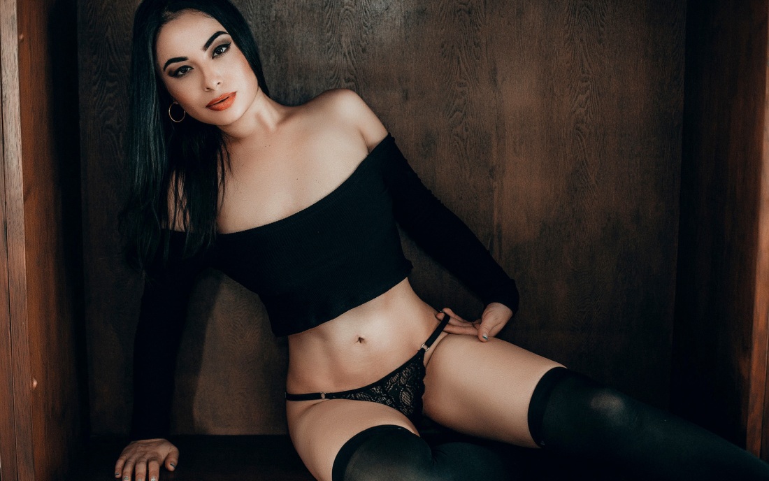 Ив Хьюсон горячие в Нижнем белье