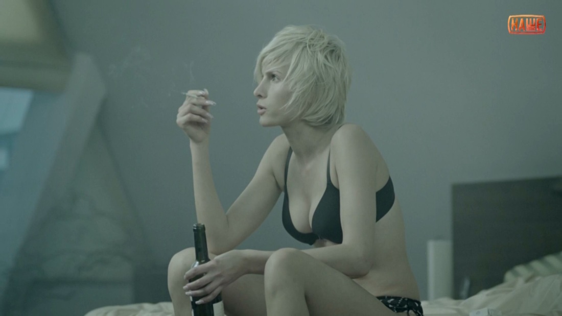 Эмили Браунинг спящая красавица