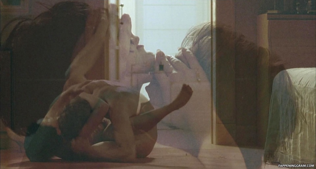 Кейт Вернон лесби сцены