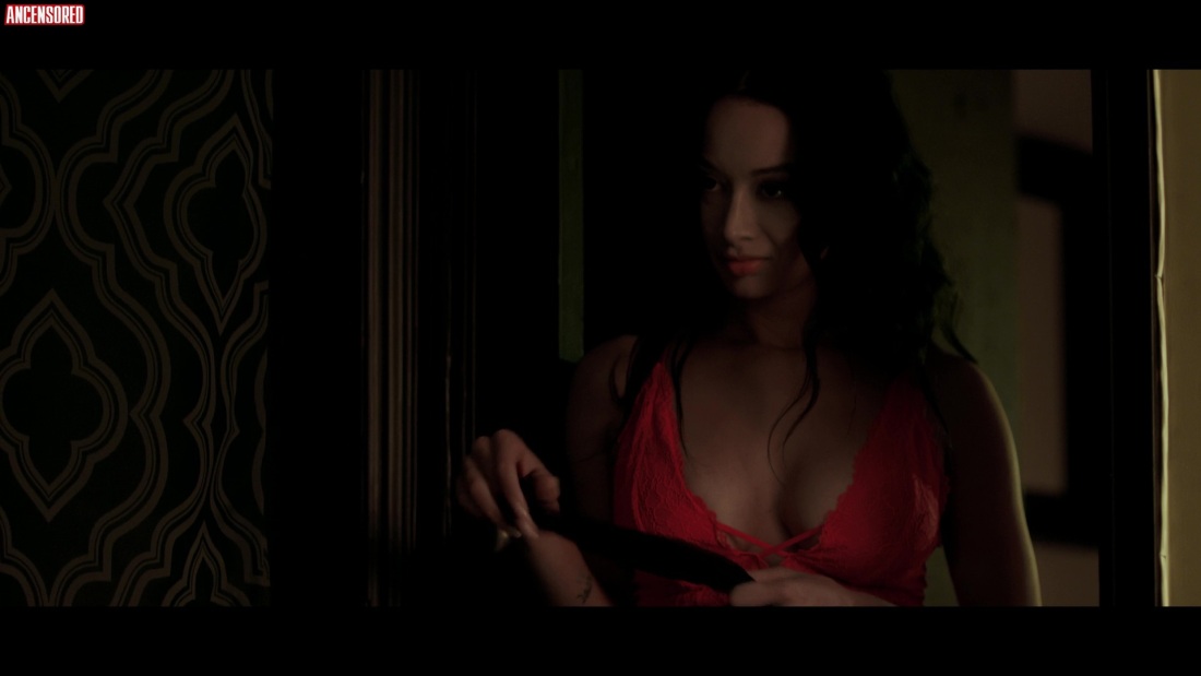 Анджелина Джоли 18