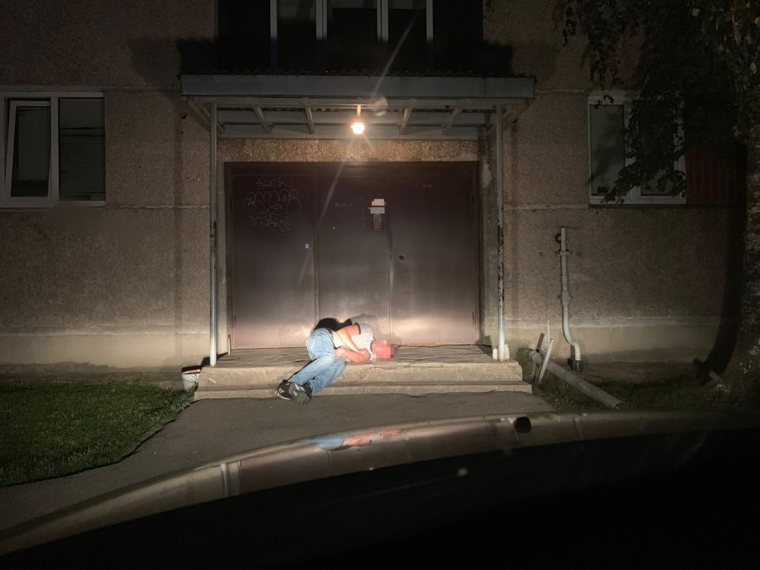 Пьяные девушки на ЗАБРОШКЕ