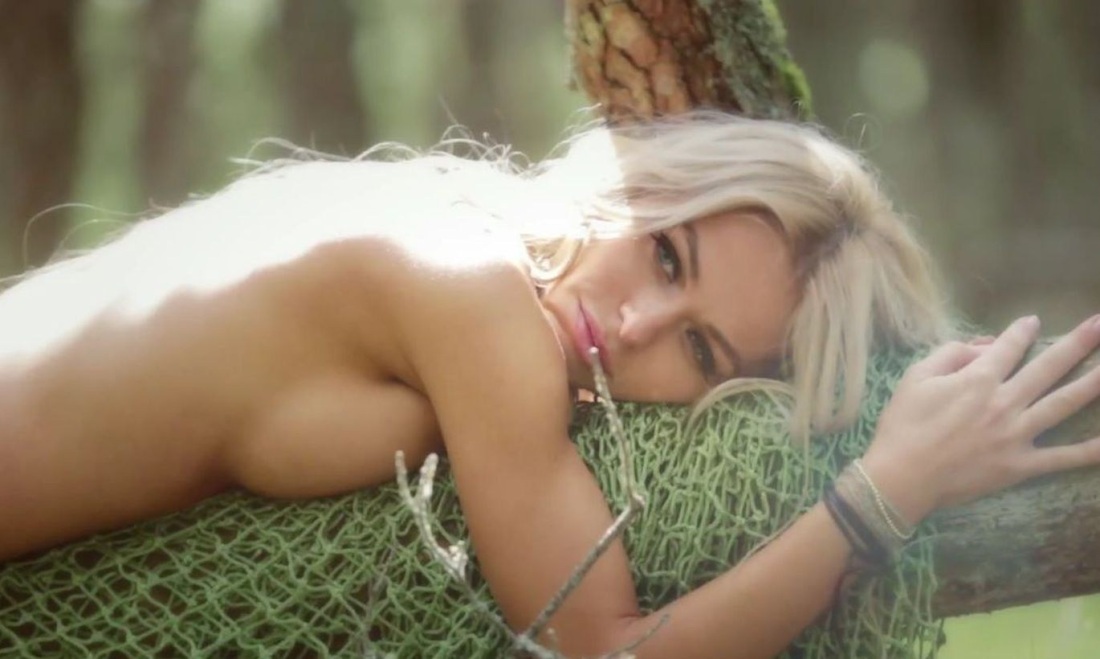 Анна Хилькевич Максим 2015 в лесу