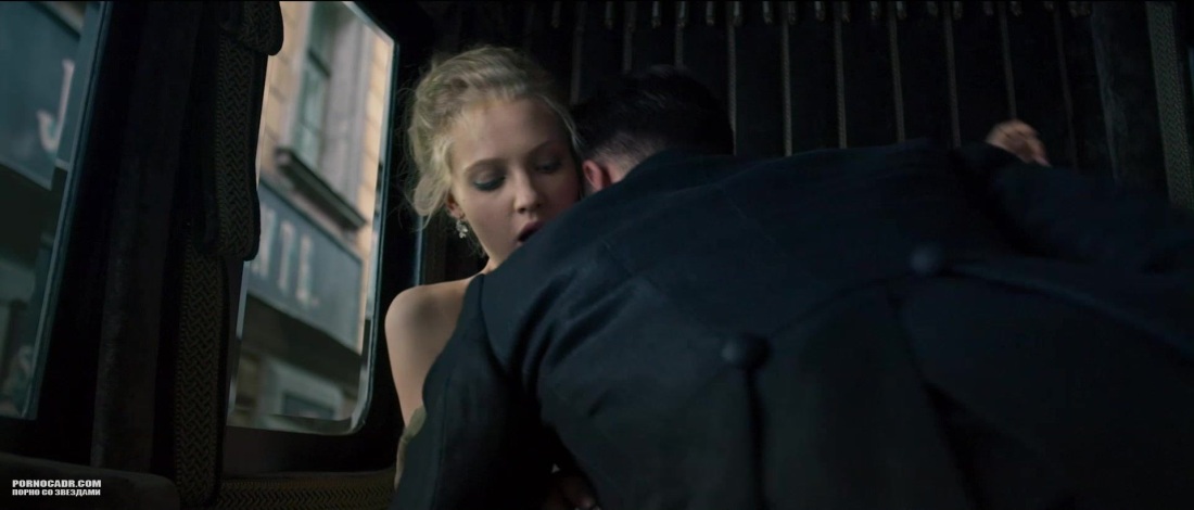 Юлия Хлынина голая ЗКД