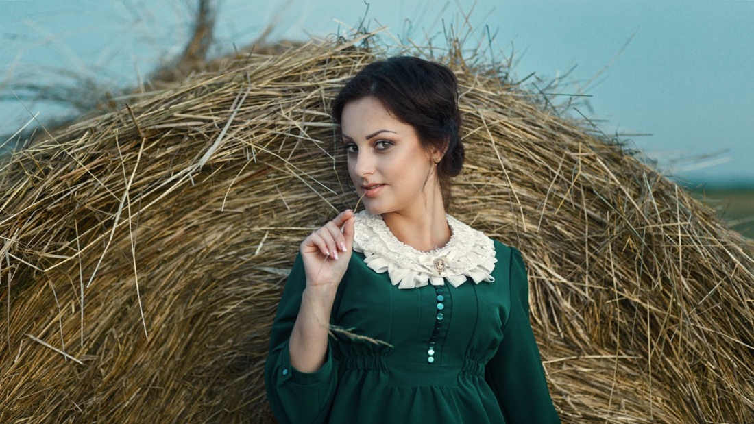 Тихий Дон Аксинья с коромыслом