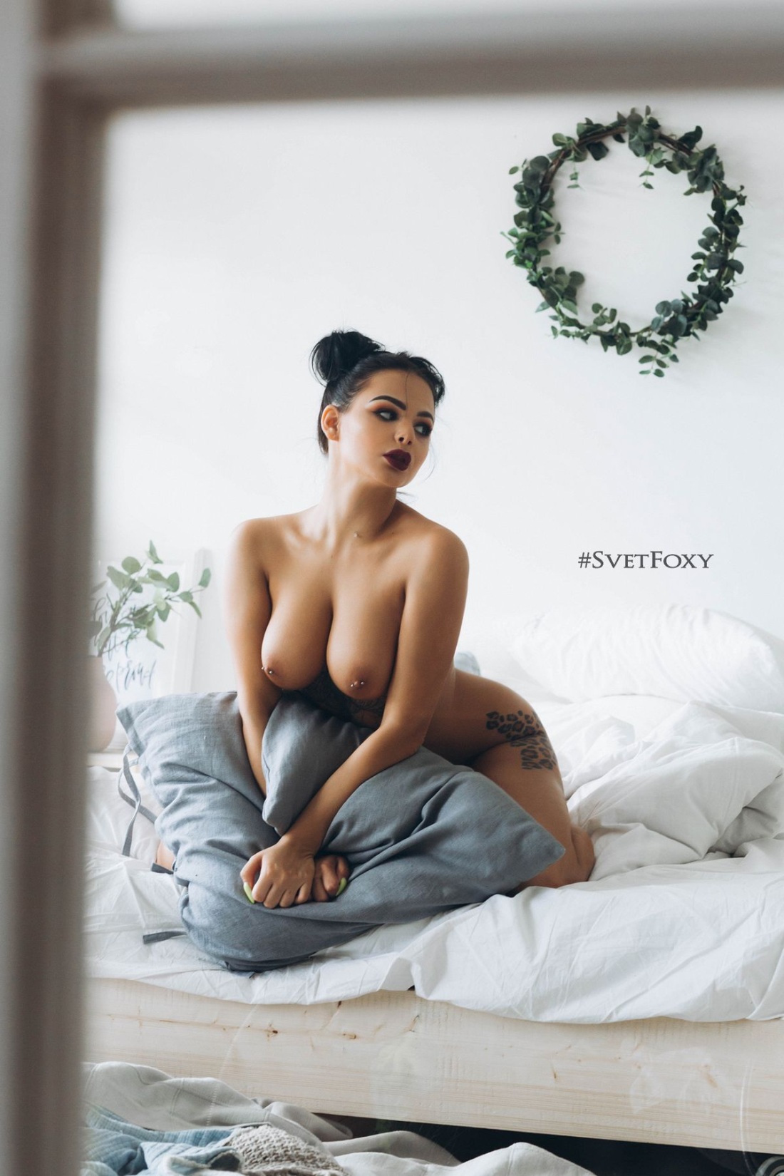 Голая Надежда Андреева