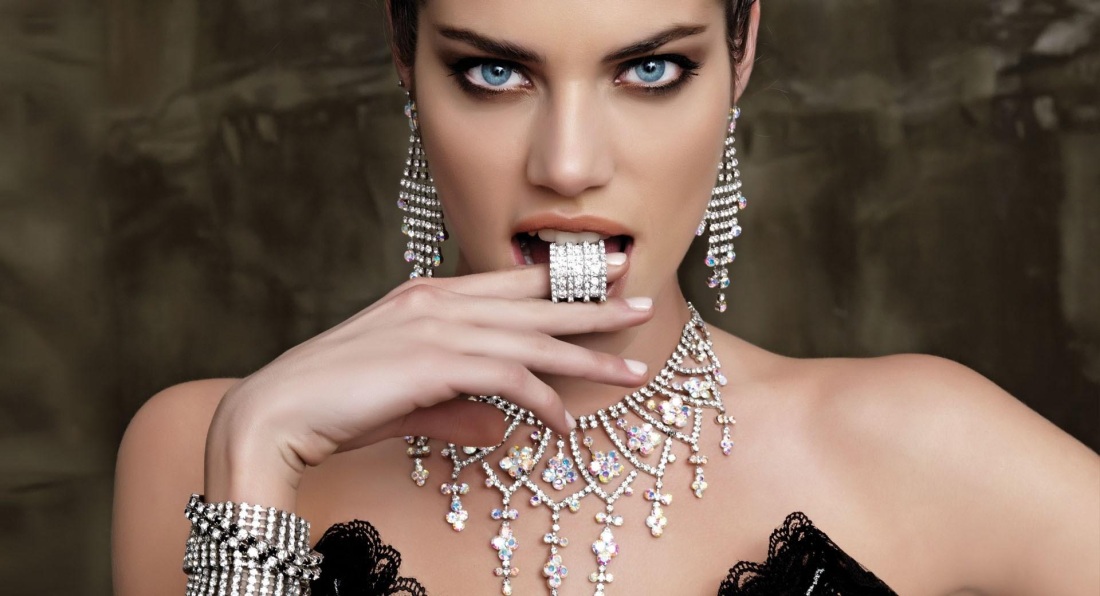 Ювелирные украшения