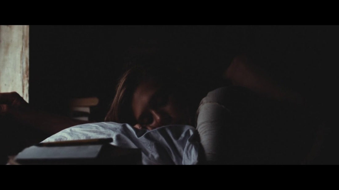 Элизабет Олсен голая в фильме