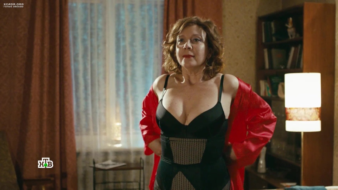 Елена Карачинова актриса