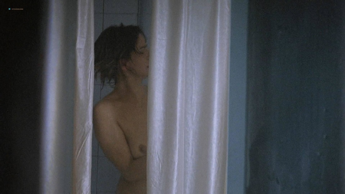 Лаура Доннелли в сериале Чужестранка