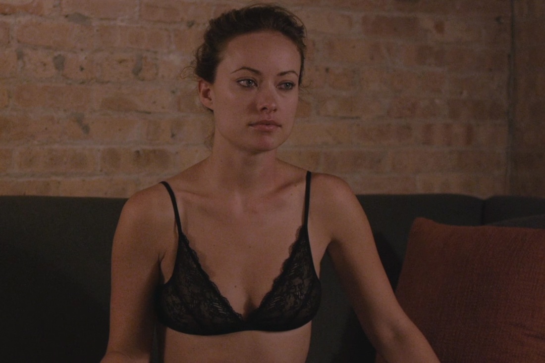 Оливия Уайлд в лифчике