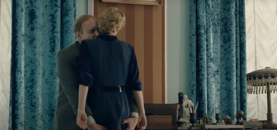 Ольга Ломоносова в фильме черная кошка