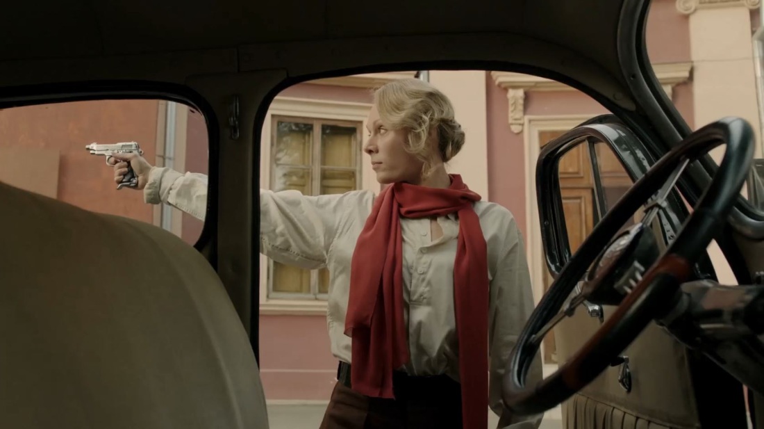 Ольга Ломоносова в сериале черные кошки