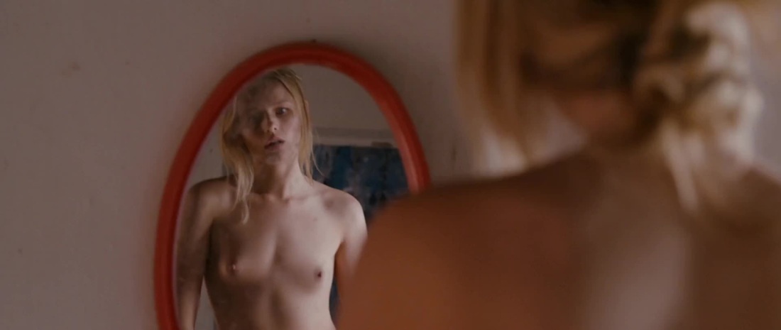 Александра Бортич голая Викинг