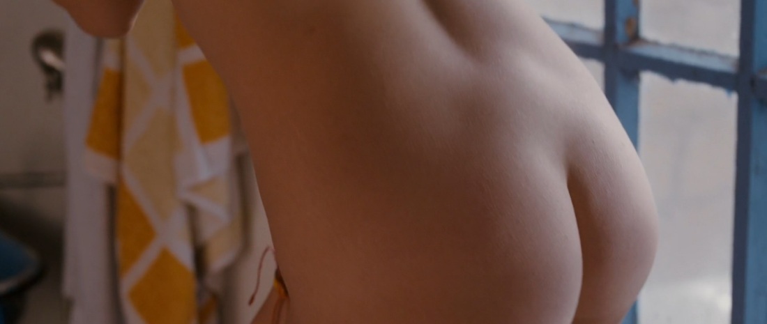 Александра Бортич в фильме Викинг постельные сцены