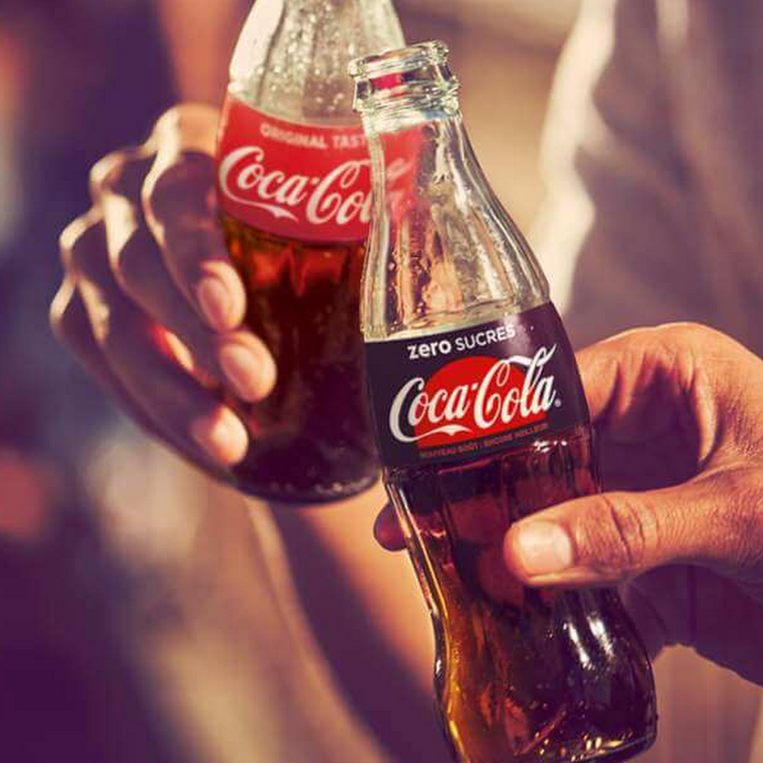 Мятая банка Кока колы