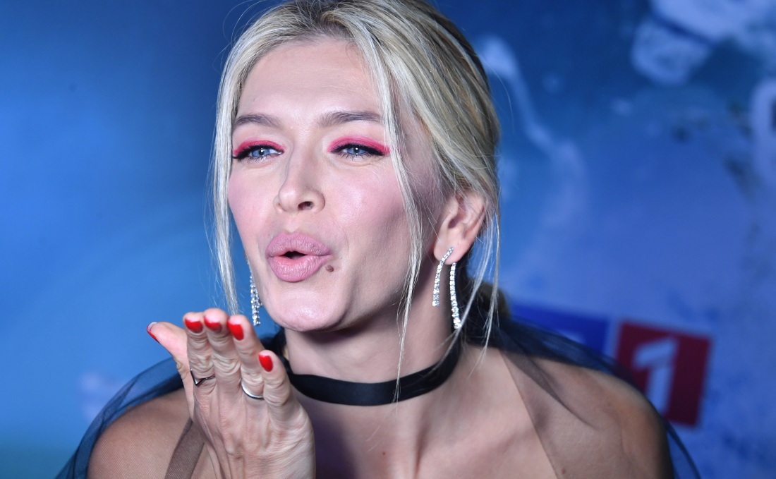 Вера Брежнева 2021