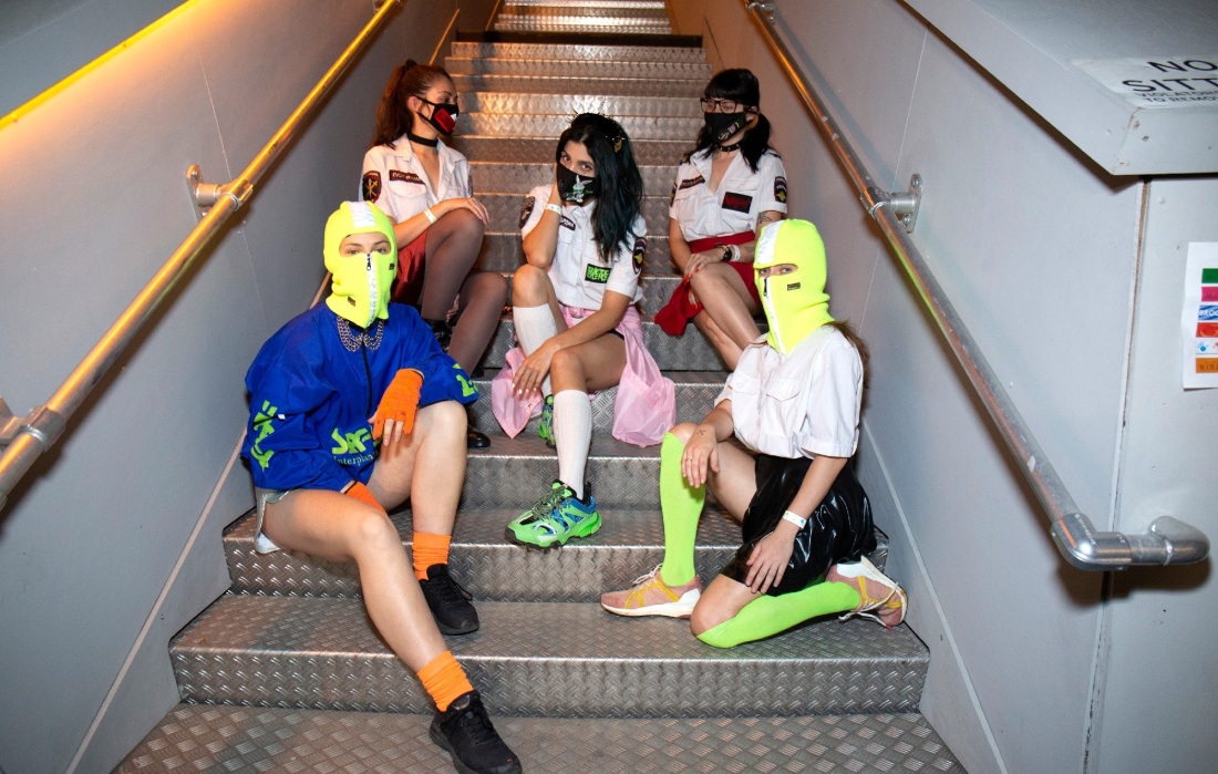 Flora русская порноактрисса