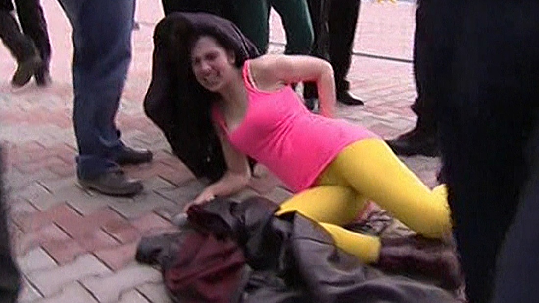 Надежда Толоконникова с дочкой 2020