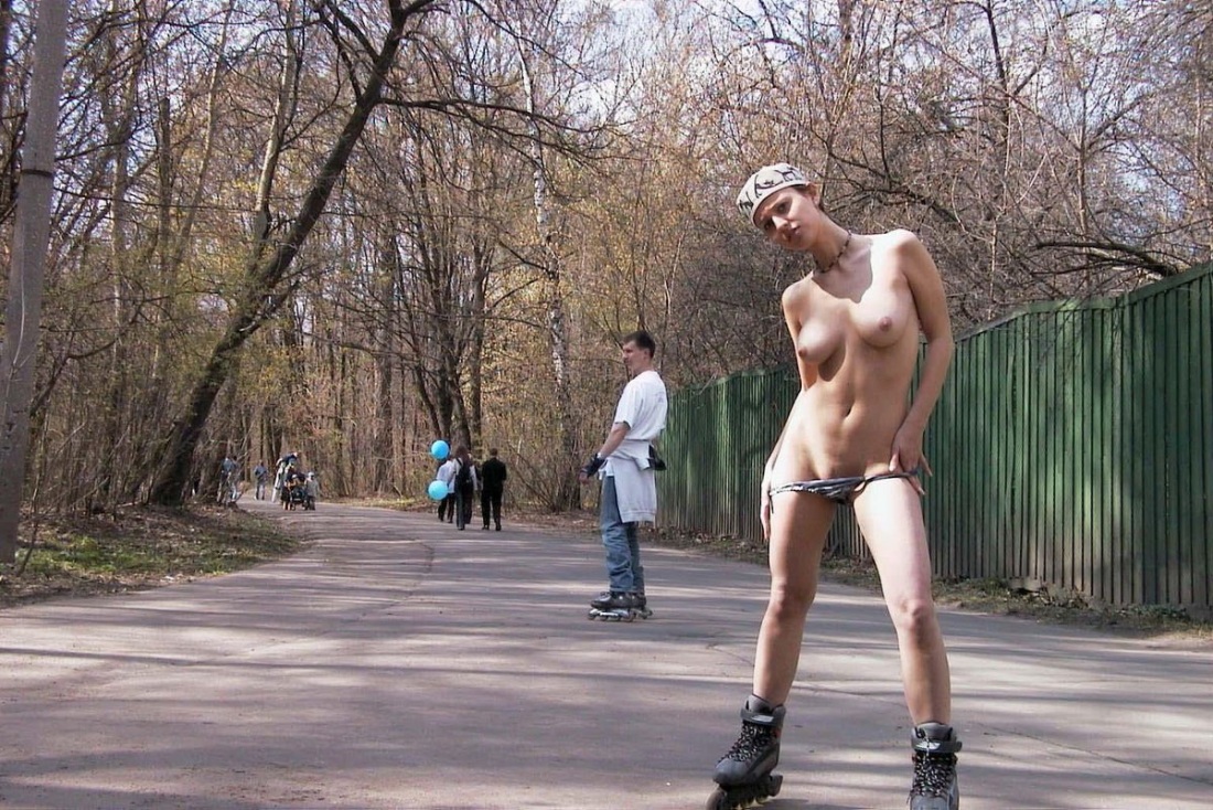 Экстремальная прогулка голышом